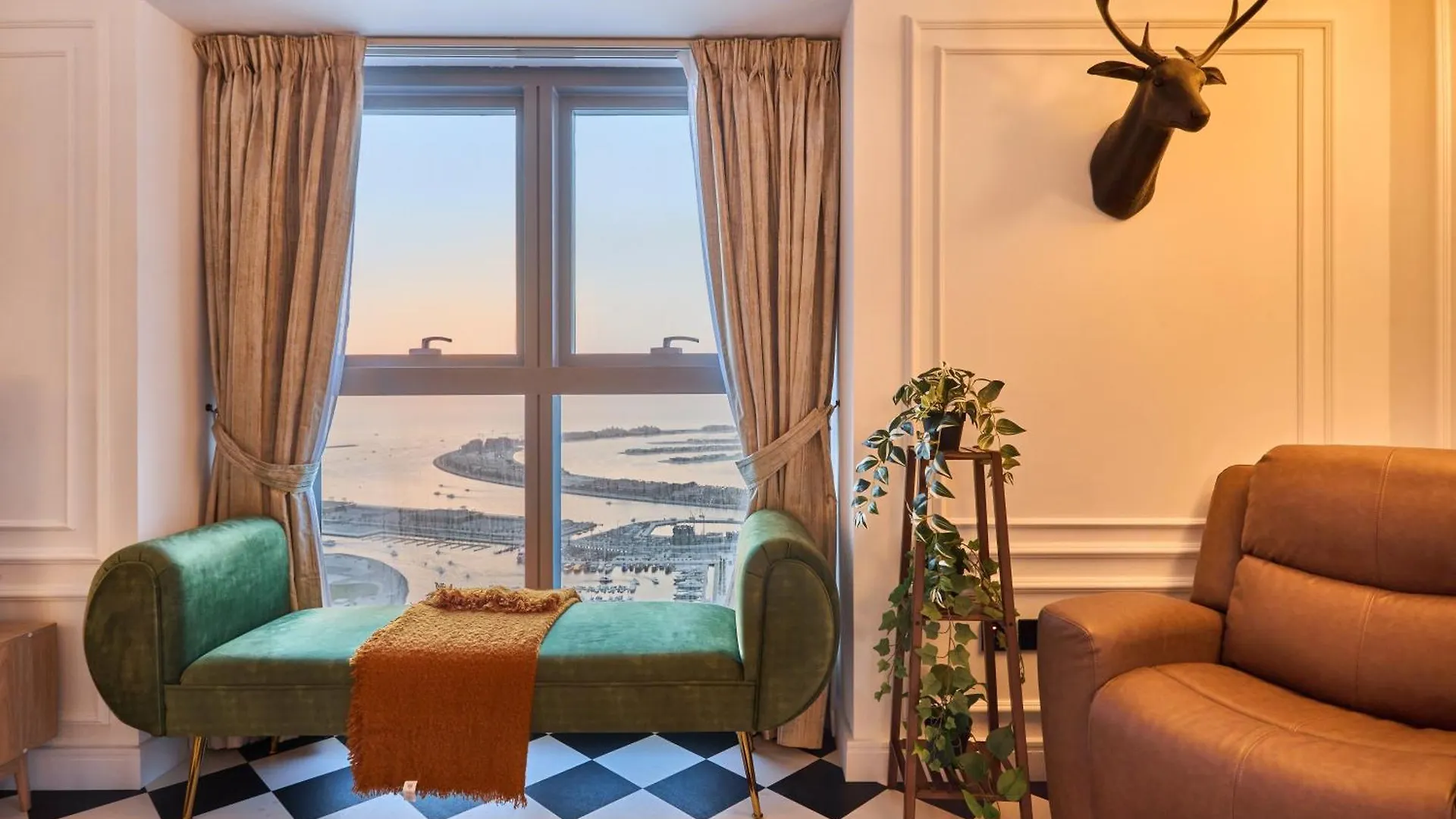Zen Den - Vintage Charm With Full Sea View Apartment Dubai United Arab Emirates