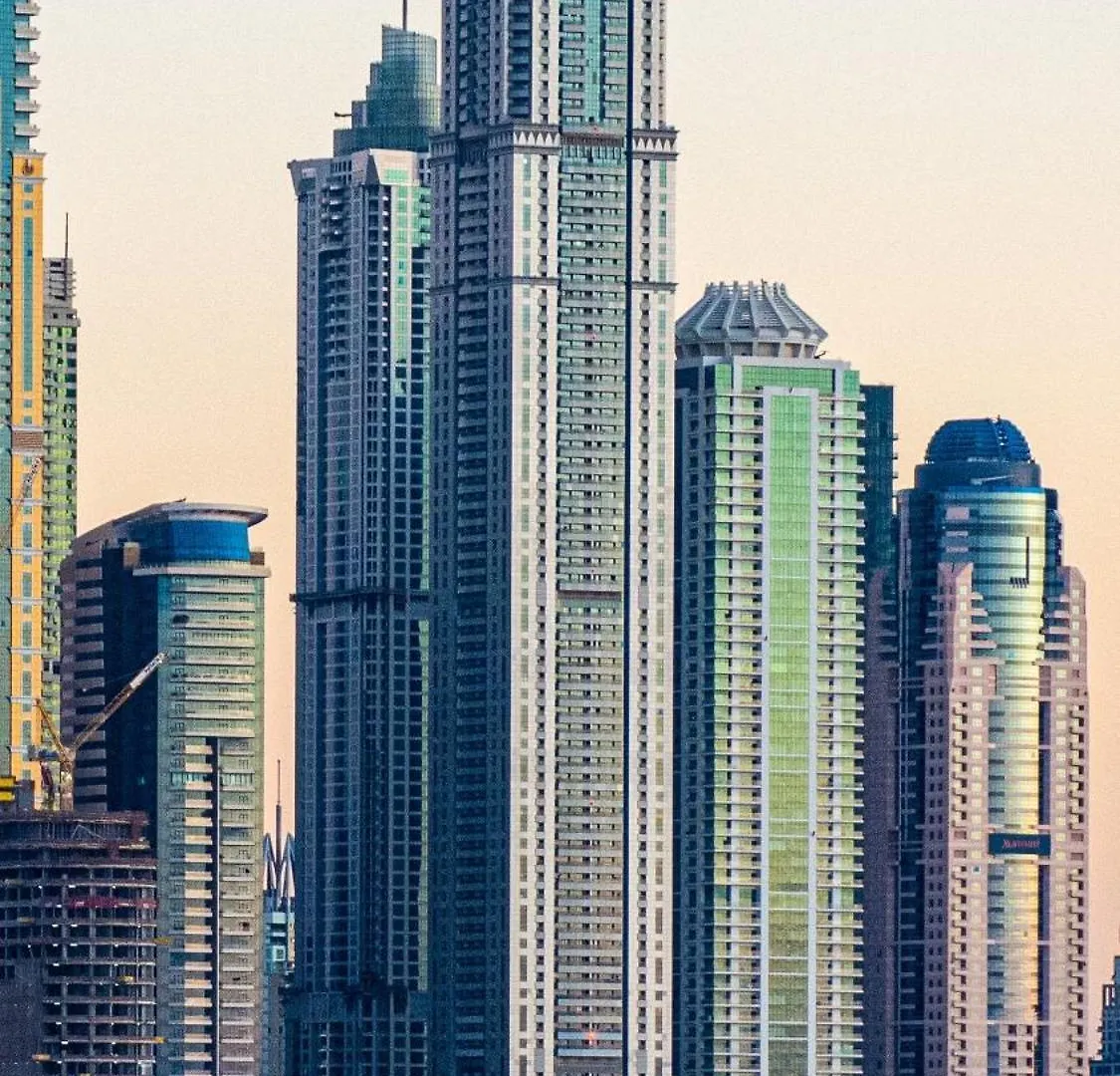 Zen Den - Vintage Charm With Full Sea View Apartment Dubai